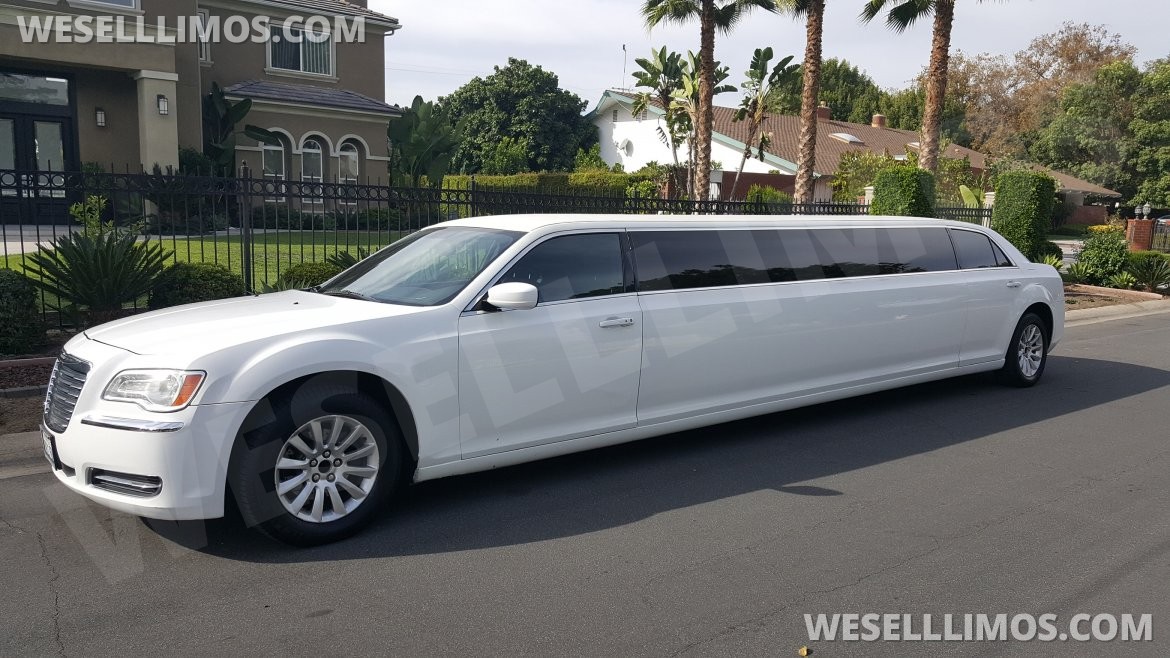 Photo of Limousine for sale: 2012 Chrysler 300