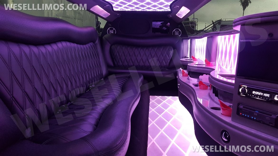 Photo of Limousine for sale: 2012 Chrysler 300