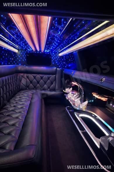 2013 Chrysler 300 Stretch Limousine - Limousine for Sale in Anaheim, CA - Photo 19