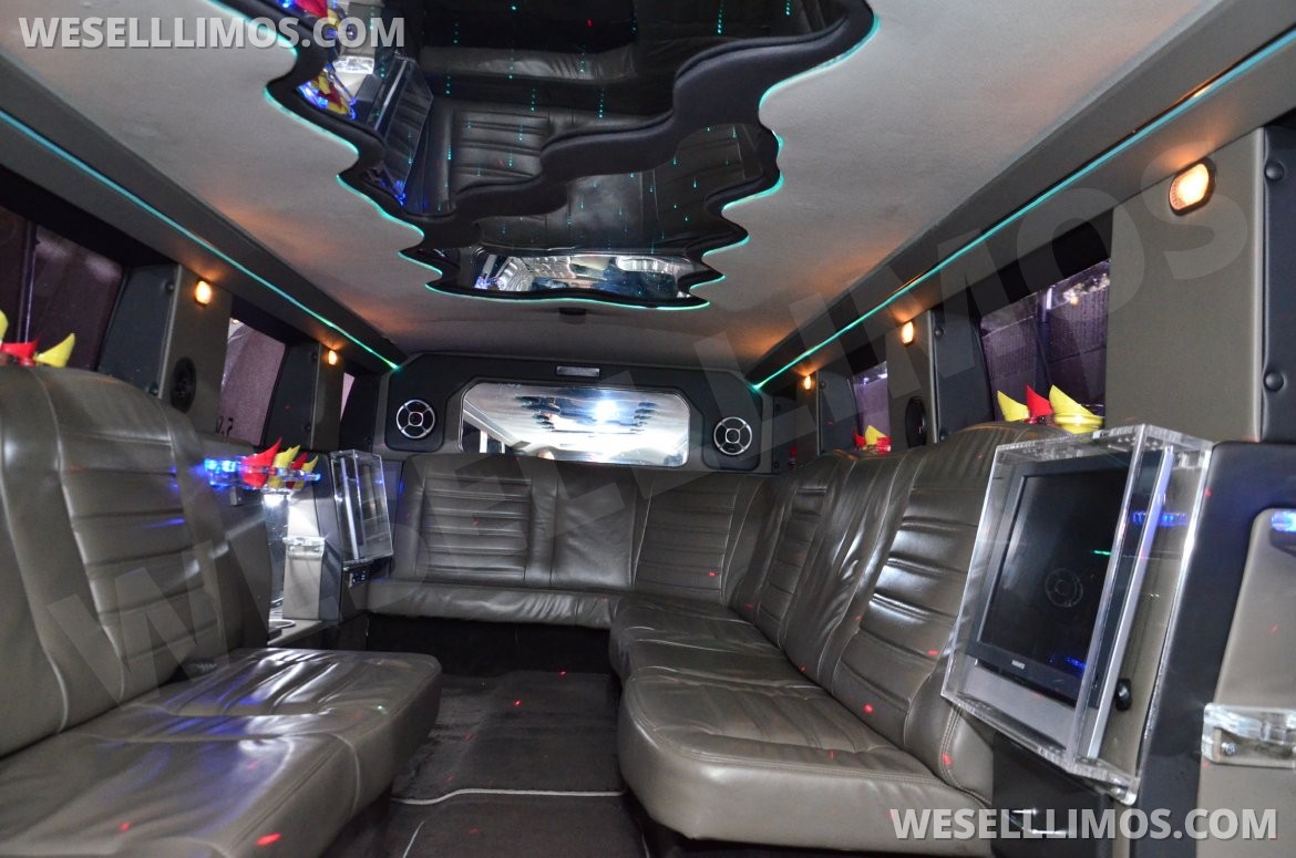 Photo of Limousine for sale: 2006 Hummer H2