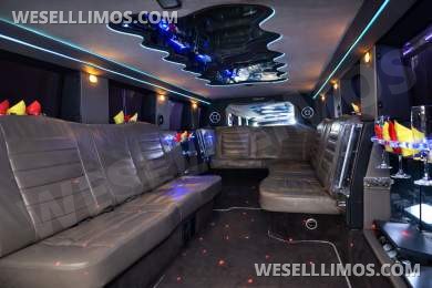 2006 Hummer H2 Limousine - Limousine for Sale in Anaheim, CA - Photo 2