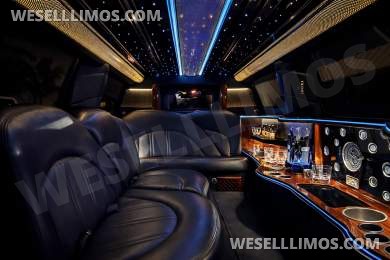 2013 Lincoln MKT Limousine - Limousine for Sale in Anaheim, CA - Photo 2