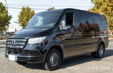 2020 Mercedes-Benz Sprinter by Quality Coachworks