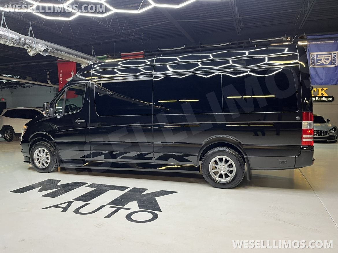 Photo of Sprinter for sale: 2018 Mercedes-Benz Sprinter 3500 Business Class 170" by Midwest Automotive Designs