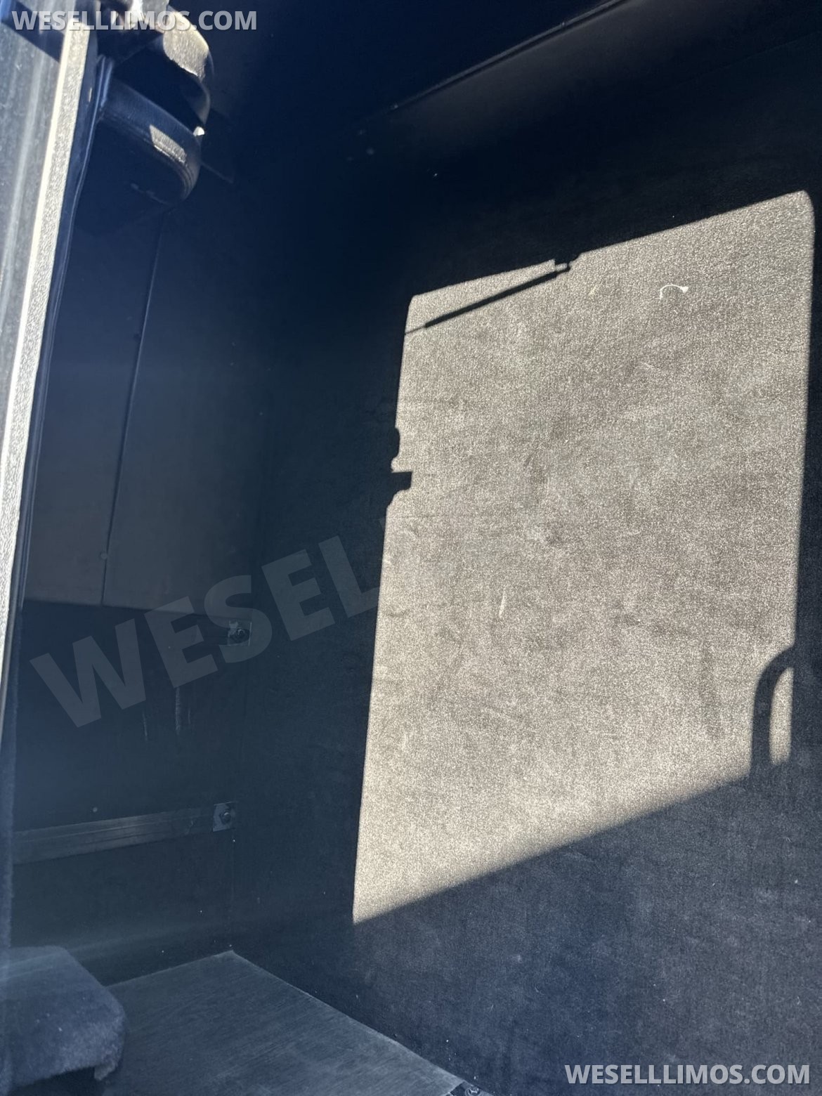 Photo of Shuttle Bus for sale: 2016 Ford F550 by Grech