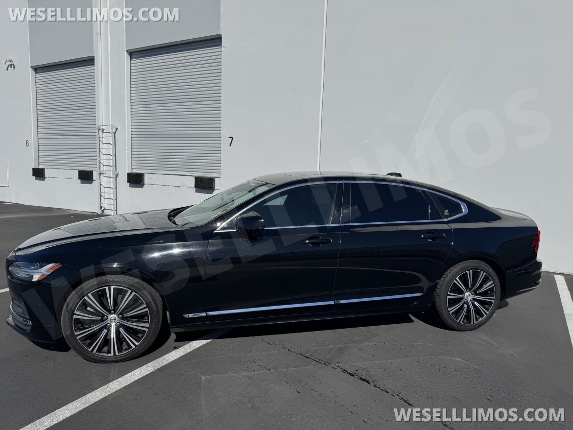 Photo of Sedan for sale: 2023 Volvo S90 by Volvo
