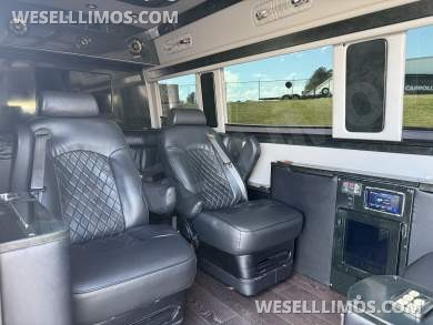 2015 Midwest Automotive Designs Mercedes-Benz Sprinter Executive Shuttle - Executive Shuttle for Sale in Carrollton, GA - Photo 21