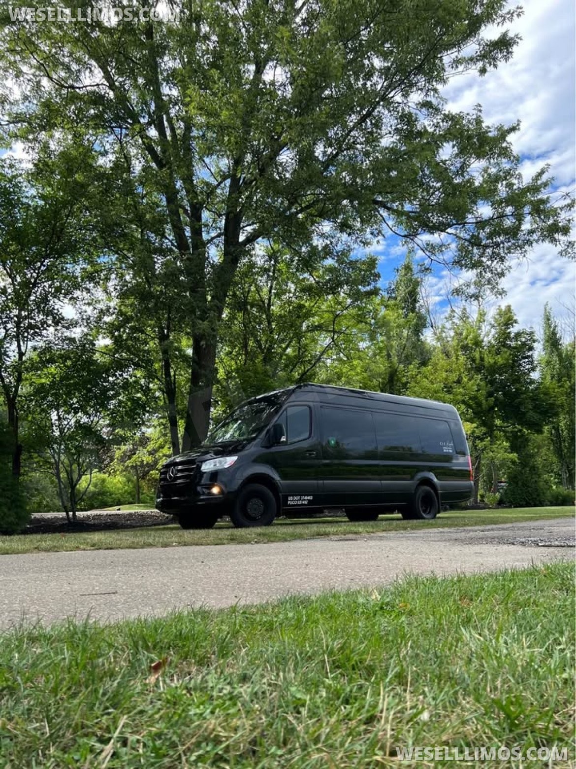Photo of Sprinter for sale: 2019 Mercedes-Benz Spritner 3500 XD 24" by Executive Custom Coach
