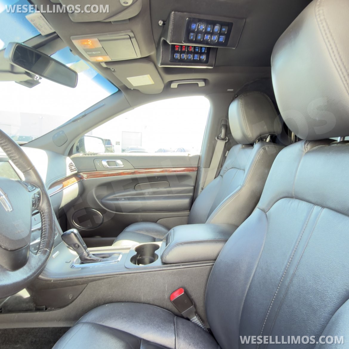 Photo of Limousine for sale: 2018 Lincoln MKT 120" by Tiffany coach builders