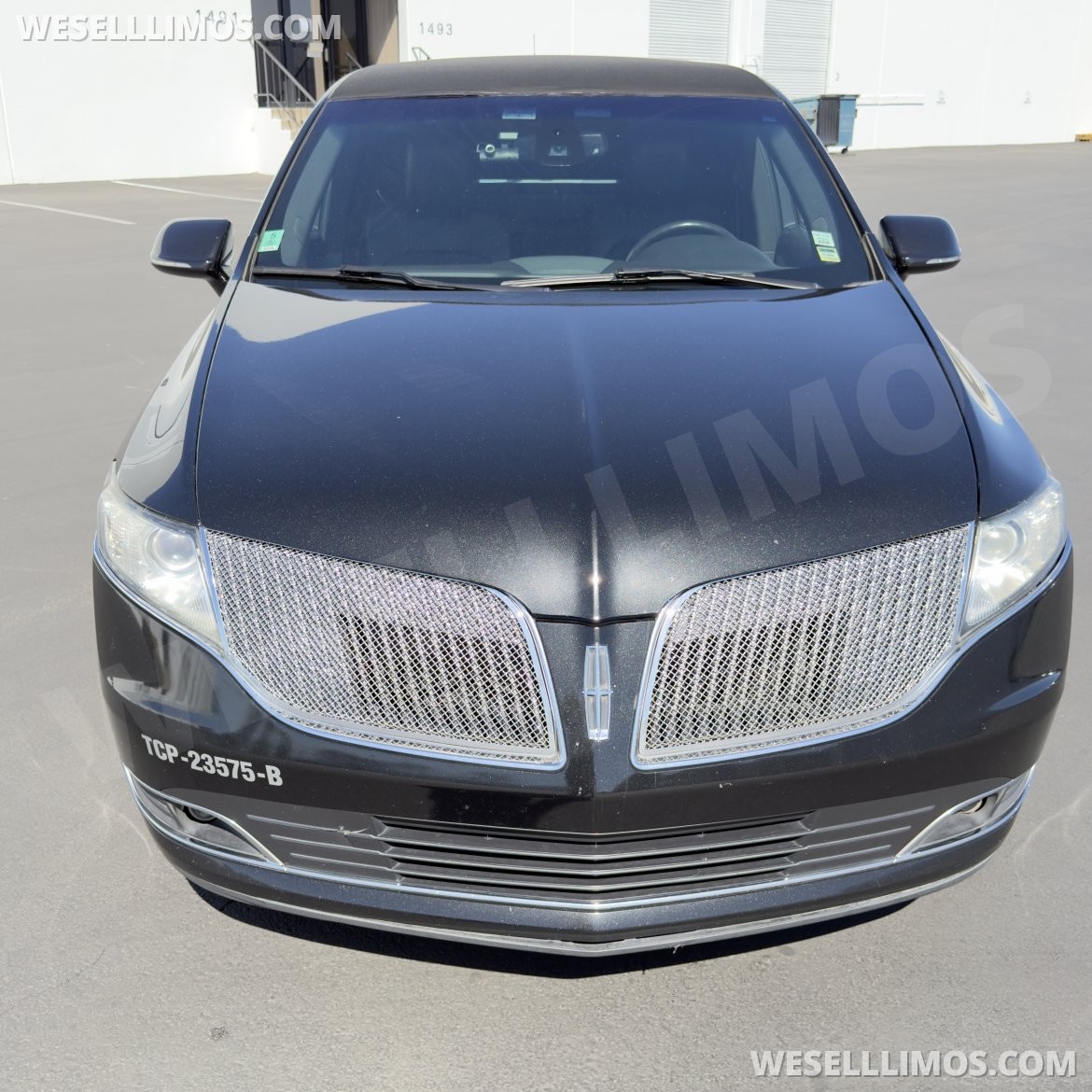 Limousine for sale: 2016 Lincoln Mkt 120" by Tiffany Coach Builders