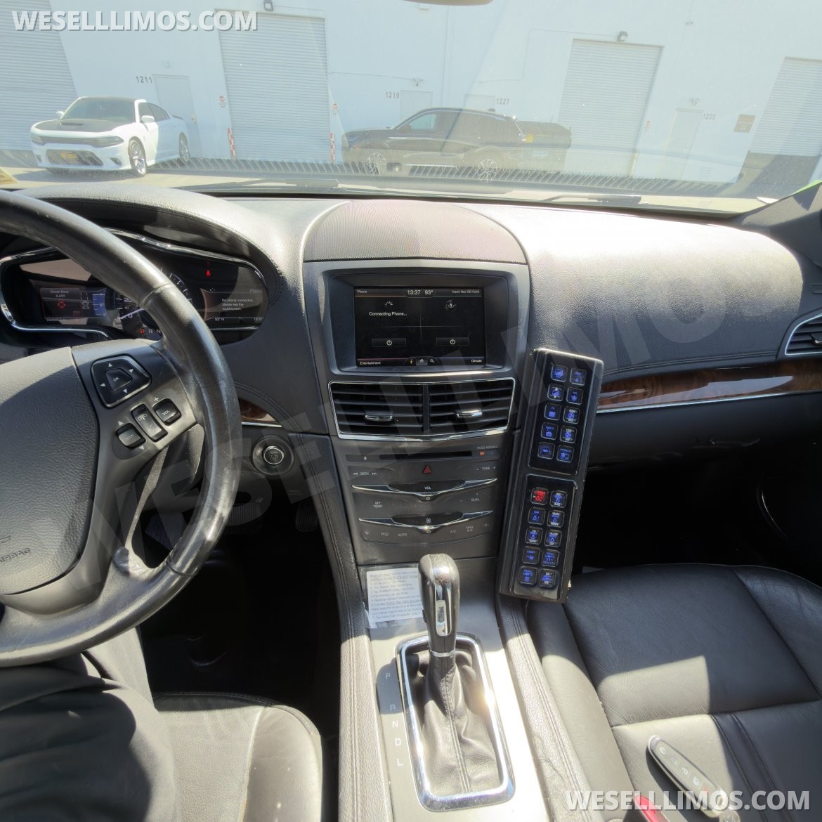 Photo of Limousine for sale: 2016 Lincoln Mkt 120" by Tiffany Coach Builders