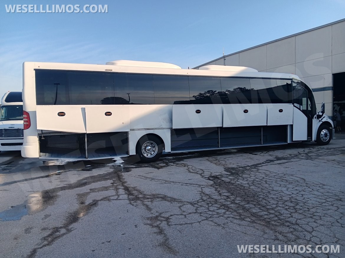 Photo of Executive Shuttle for sale: 2020 Freightliner M2 45" by Executive Coach Builders