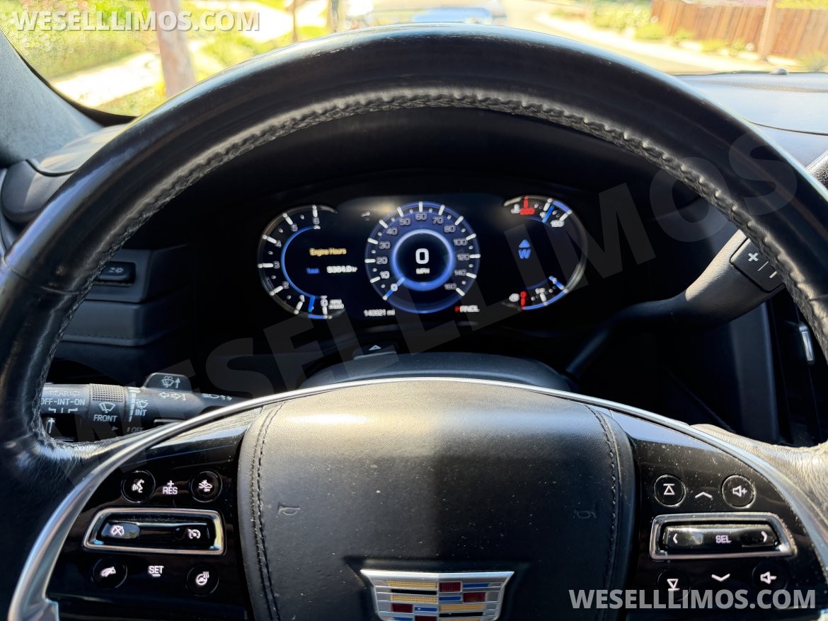 Photo of SUV for sale: 2019 Cadillac Escalade ESV by cadillac