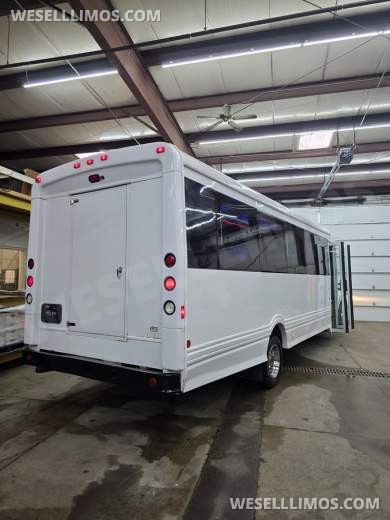 2012 Ford F550 28 Passenger Limo Bus by LGE - Limo Bus for Sale in Erie, PA - Photo 16