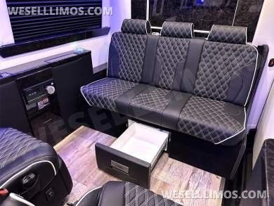 New 2022 4x4 V6 AMG Trim 15 Passenger Road Liner Limousine Auto Elite Mercedes-Benz Sprinter - Sprinter for Sale in Elkhart, IN - Photo 13