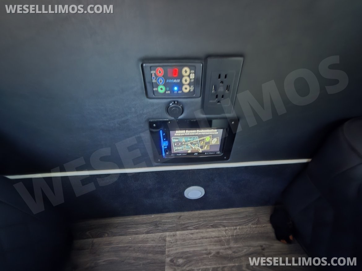 Photo of Sprinter for sale: 2020 Ford Transit by Limoland