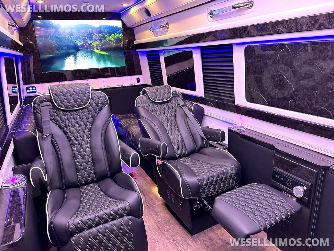 Photo of Sprinter for sale: 2020 Mercedes-Benz Sprinter by Auto Elite