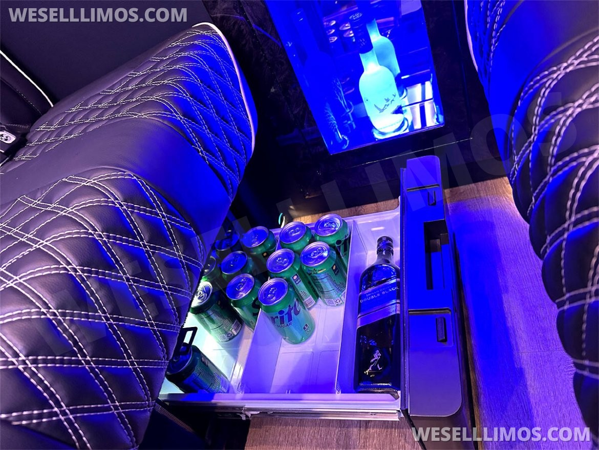 Photo of Sprinter for sale: 2020 Mercedes-Benz Sprinter by Auto Elite