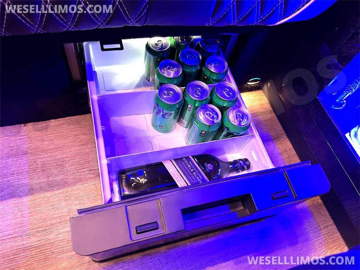 Photo of Sprinter for sale: 2020 Mercedes-Benz Sprinter by Auto Elite