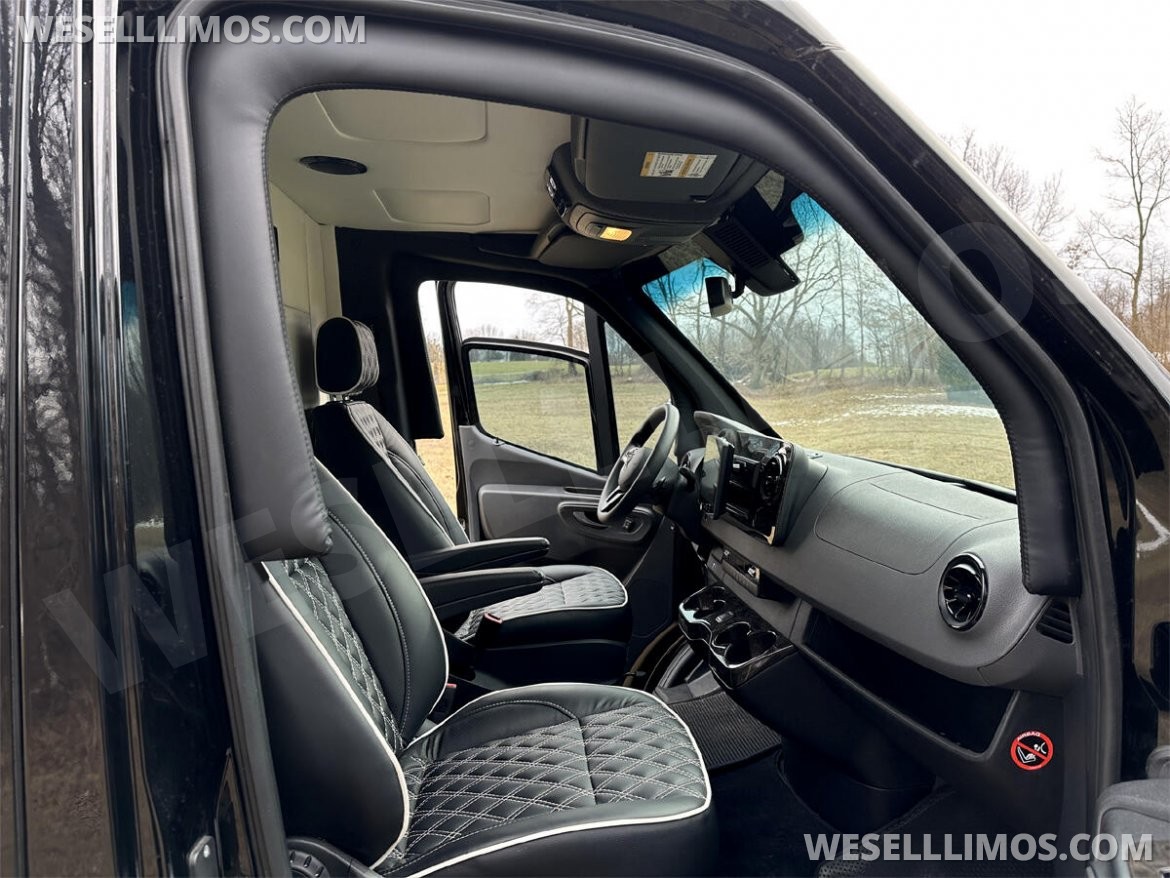 Photo of Sprinter for sale: 2020 Mercedes-Benz Sprinter by Auto Elite