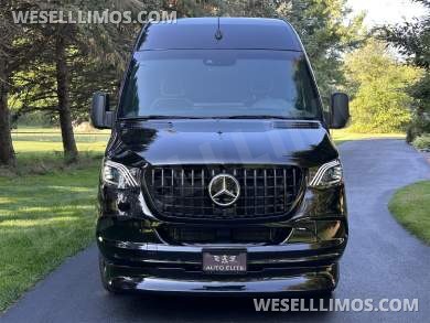 New Starlight Ceiling AMG Trim 14 Passenger Road Liner Limousine 2024 Auto Elite MB Sprinter - Sprinter for Sale in Elkhart, IN - Photo 36