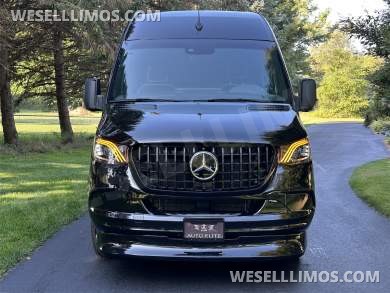 New Starlight Ceiling AMG Trim 14 Passenger Road Liner Limousine 2024 Auto Elite MB Sprinter - Sprinter for Sale in Elkhart, IN - Photo 48