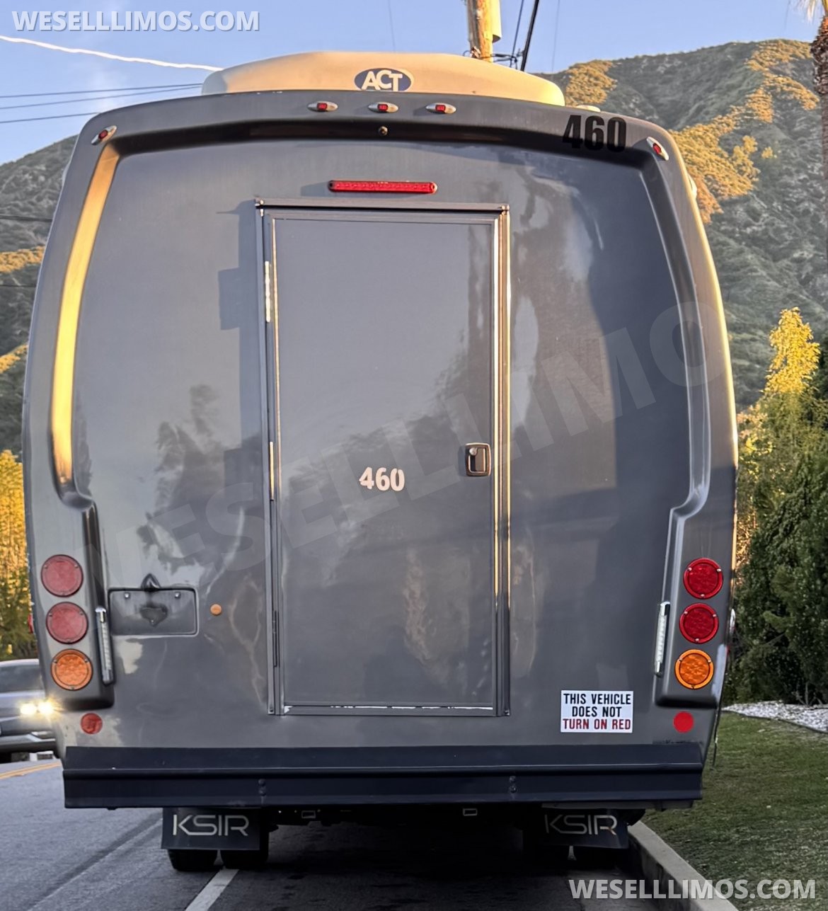 Photo of Limo Bus for sale: 2018 Ford F550 33" by Exotic coach