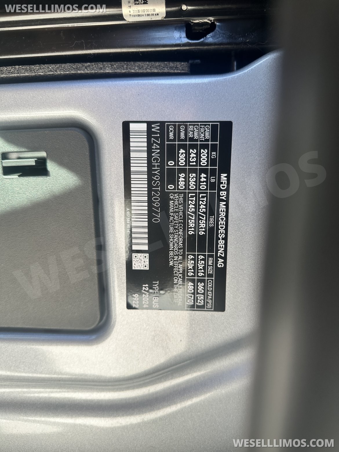 Photo of Sprinter for sale: 2025 Mercedes-Benz 2500 15 Passenger Van 170"