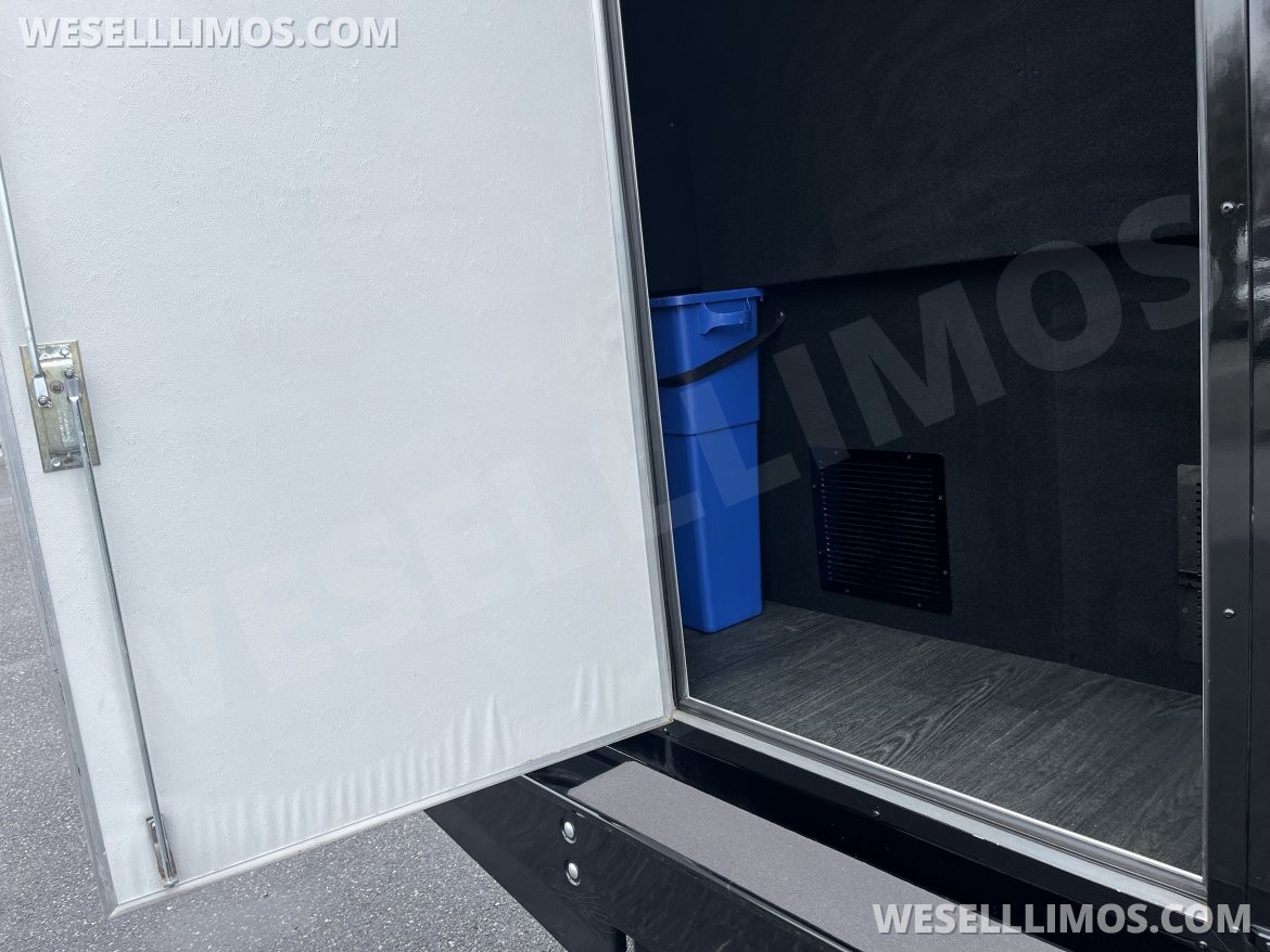 Photo of Limo Bus for sale: 2018 Ford E450 by LGE