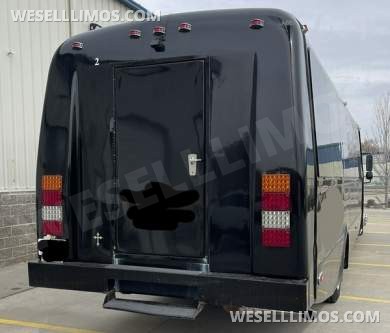 2009 Freightliner M2 Limo Bus - Limo Bus for Sale in Lincoln, NE - Photo 3