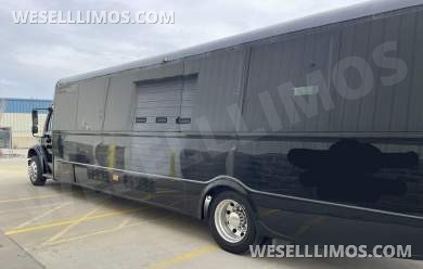 2009 Freightliner M2 Limo Bus - Limo Bus for Sale in Lincoln, NE - Photo 4