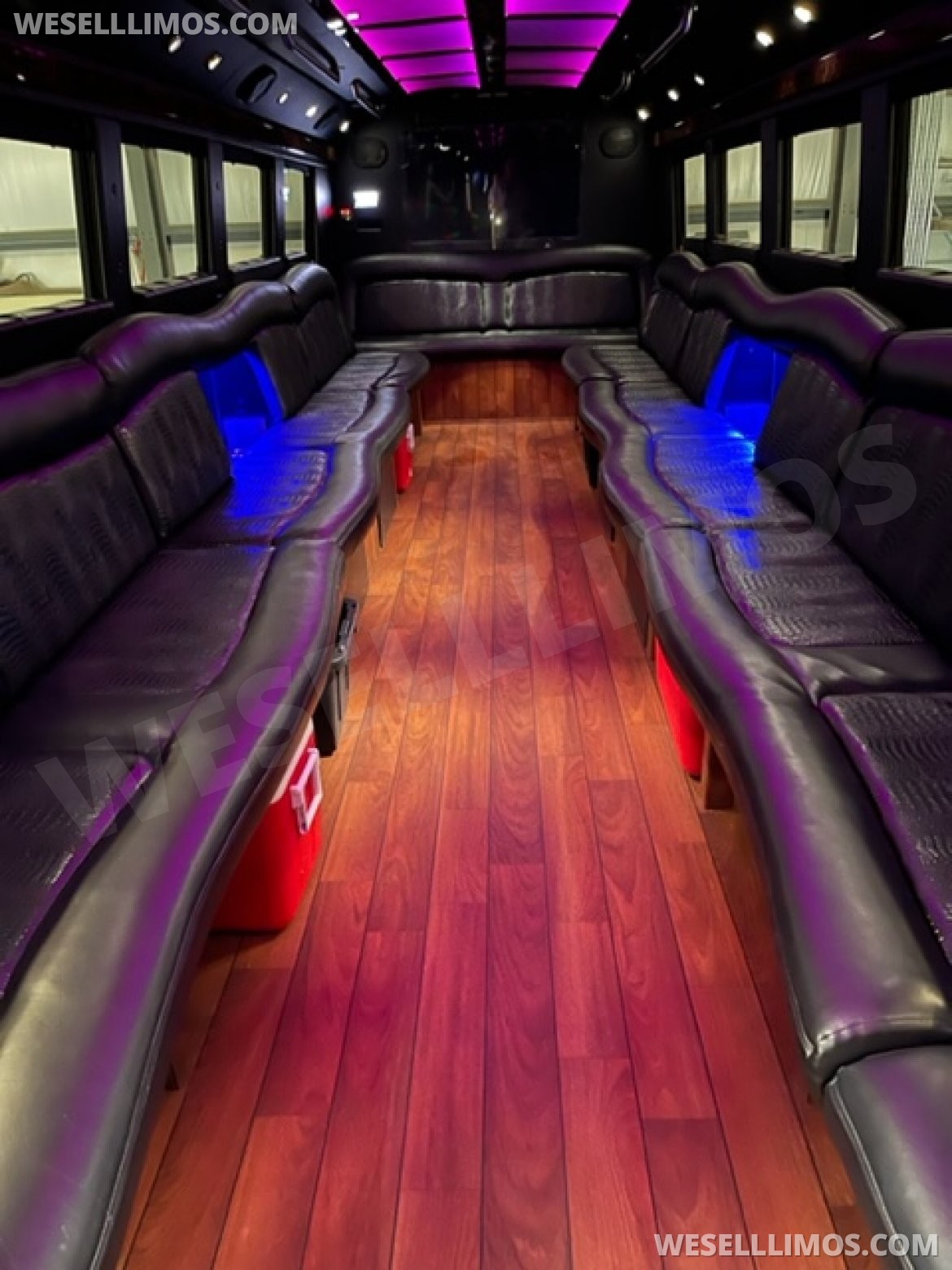 Photo of Limo Bus for sale: 2009 Freightliner M2 480" by Federal
