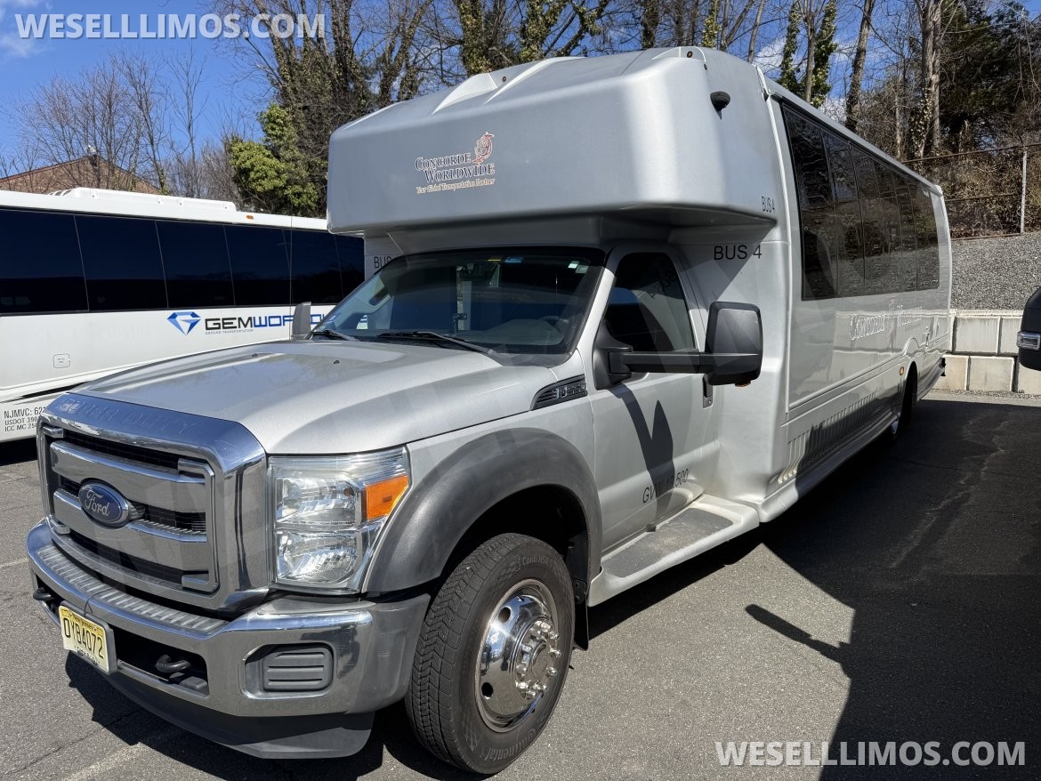 Shuttle Bus for sale: 2016 Ford F550 - turtle top minibus - 27 pax