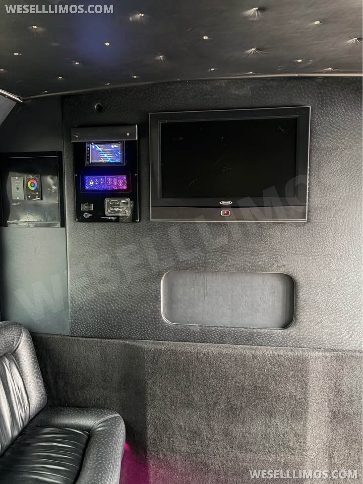 Photo of Limo Bus for sale: 2008 Ford E450 by Tiffany Coach