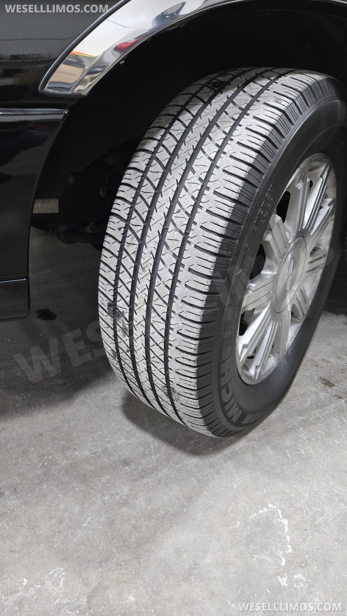 Photo of Limousine for sale: 2008 Lincoln Town Car 120" by Executive Coach Builders