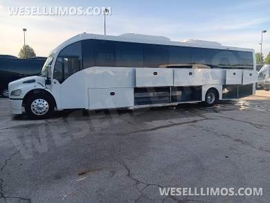2019 Executive Coach Builders Freightliner M2 Shuttle Bus - Executive Shuttle for Sale in Springfield, MO - Photo 5