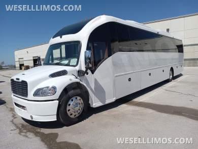 2019 Freightliner M2 Executive Shuttle for Sale in Springfield, MO - Main Photo