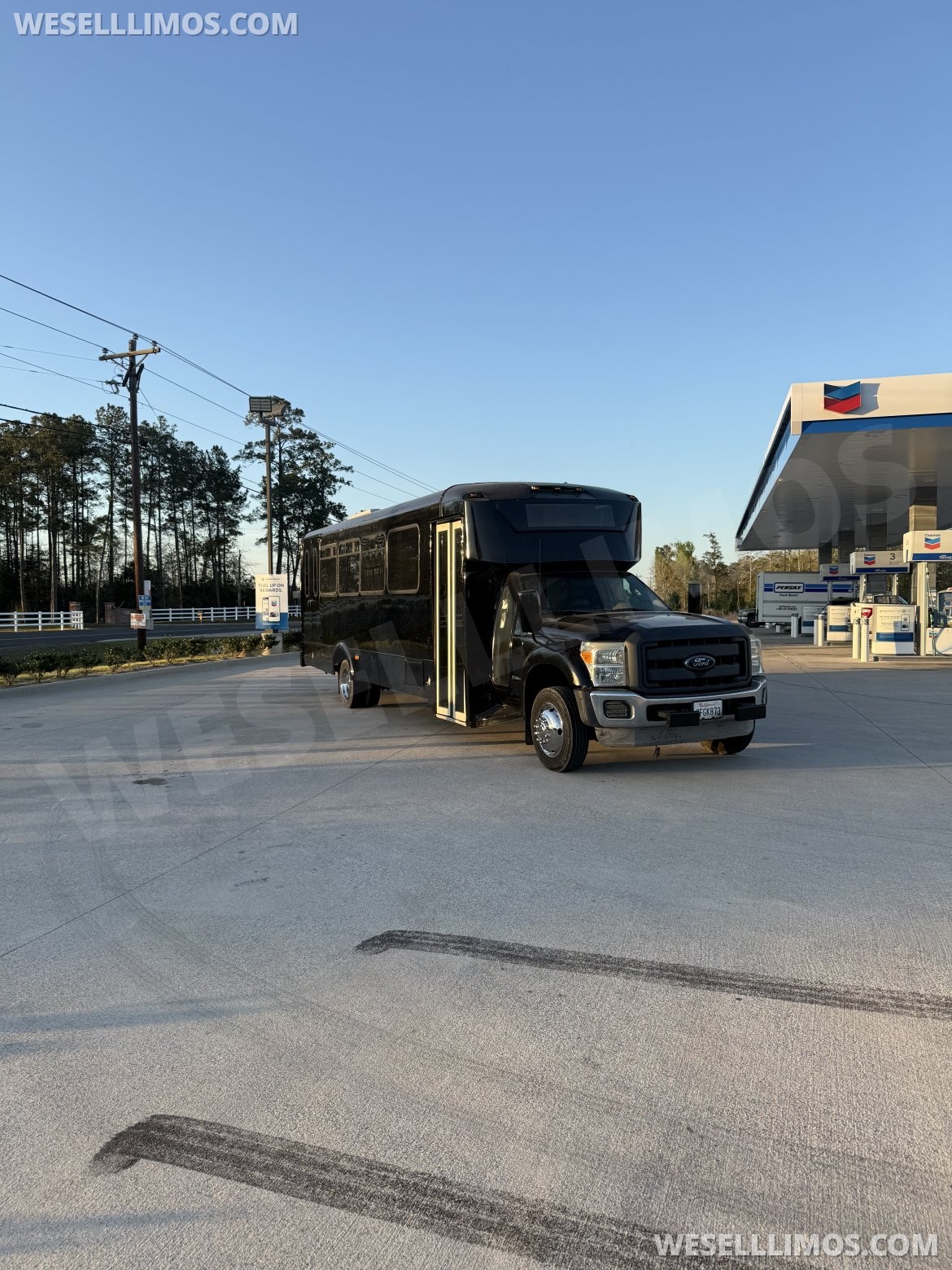 Photo of Limo Bus for sale: 2013 Ford F-550