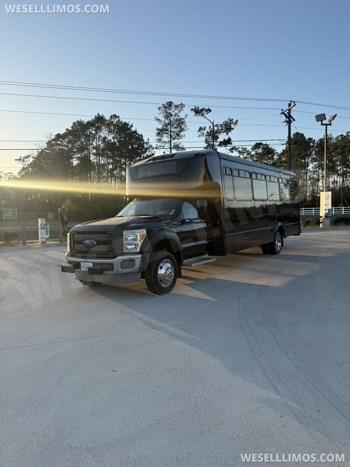 Photo of Limo Bus for sale: 2013 Ford F-550