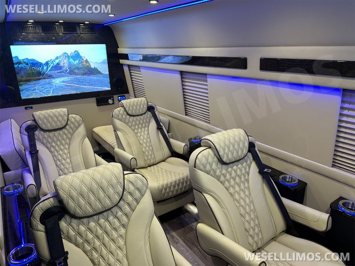 Photo of Sprinter for sale: 2020 Mercedes-Benz Sprinter by Auto Elite