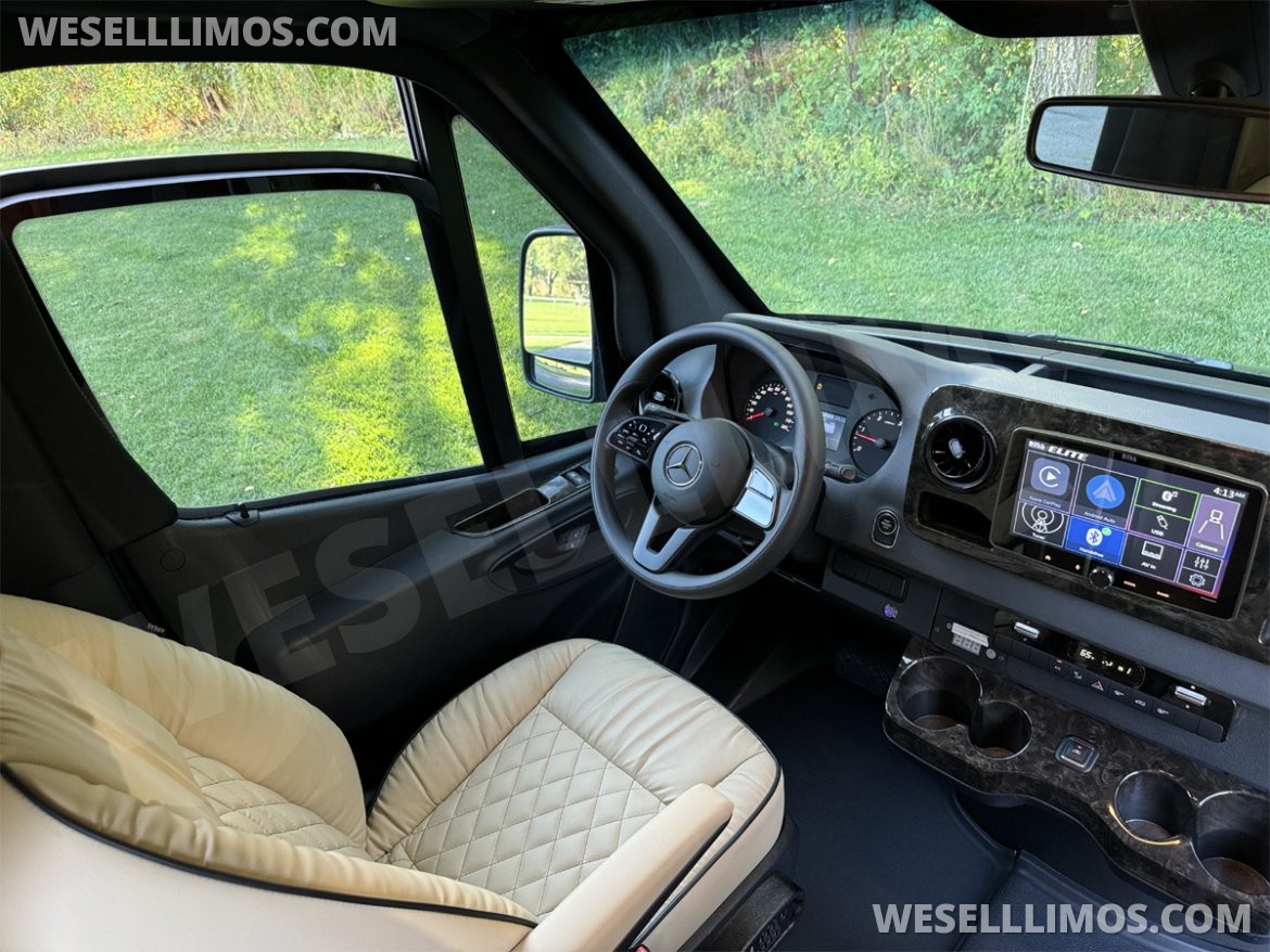 Photo of Sprinter for sale: 2020 Mercedes-Benz Sprinter by Auto Elite