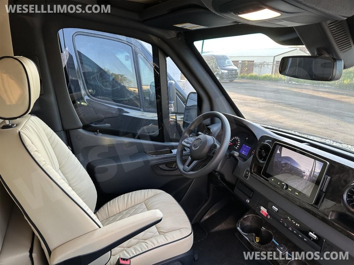 Photo of Sprinter for sale: 2020 Mercedes-Benz Sprinter by Auto Elite