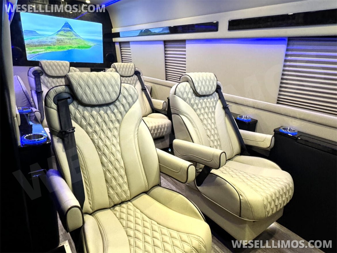 Photo of Sprinter for sale: 2020 Mercedes-Benz Sprinter by Auto Elite
