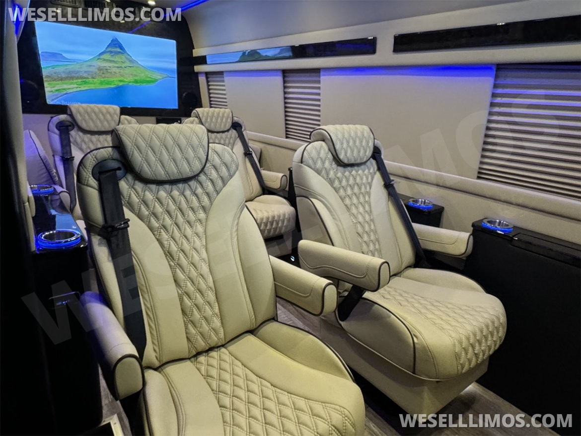 Photo of Sprinter for sale: 2020 Mercedes-Benz Sprinter by Auto Elite