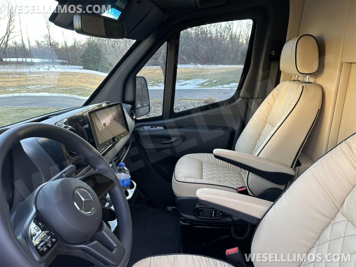 Photo of Sprinter for sale: 2020 Mercedes-Benz Sprinter by Auto Elite