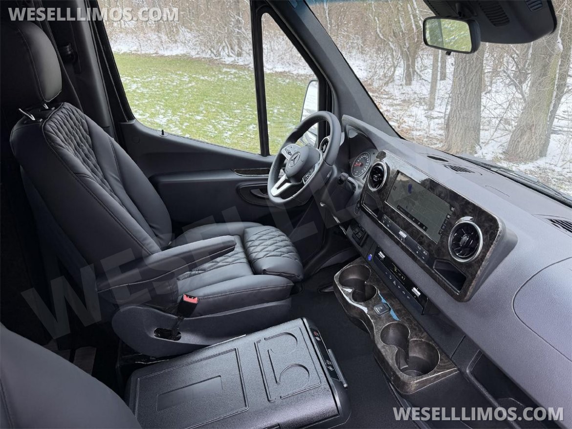 Photo of Sprinter for sale: 2024 Mercedes-Benz Sprinter by Auto Elite