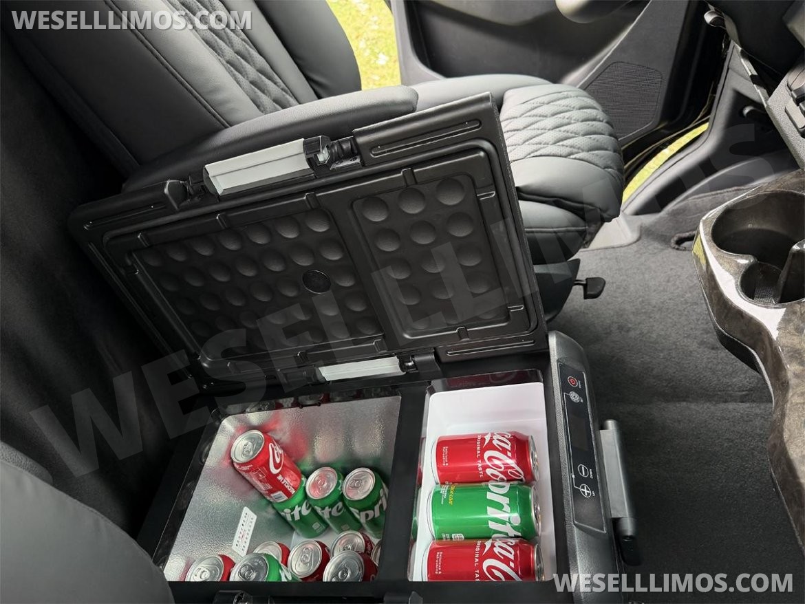 Photo of Sprinter for sale: 2024 Mercedes-Benz Sprinter by Auto Elite