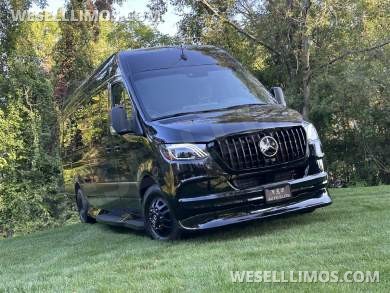 2024 AMG Trim Dreamliner Limited Edition 12 Passenger Auto Elite Mercedes-Benz Sprinter - Sprinter for Sale in Elkhart, IN - Photo 34