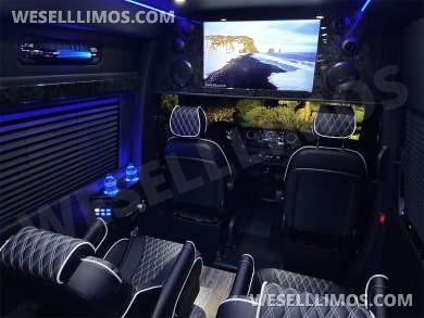 2024 Starlight Ceiling AMG Trim AWD Elite Pullman 15 Passenger Auto Elite Mercedes Sprinter - Sprinter for Sale in Elkhart, IN - Photo 21