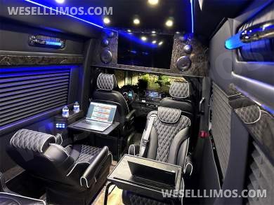 2024 Starlight Ceiling AMG Trim AWD Elite Pullman 15 Passenger Auto Elite Mercedes Sprinter - Sprinter for Sale in Elkhart, IN - Photo 22